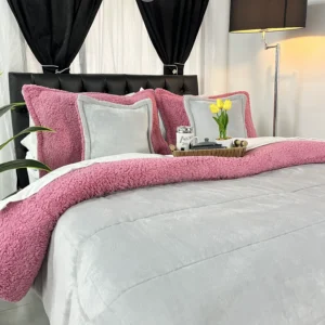 Edredón Berlín piel de durazno con ovejero, edredón térmico suave y abrigado para cama.