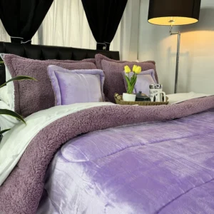 Edredón Berlín piel de durazno con ovejero, edredón térmico suave y abrigado para cama.