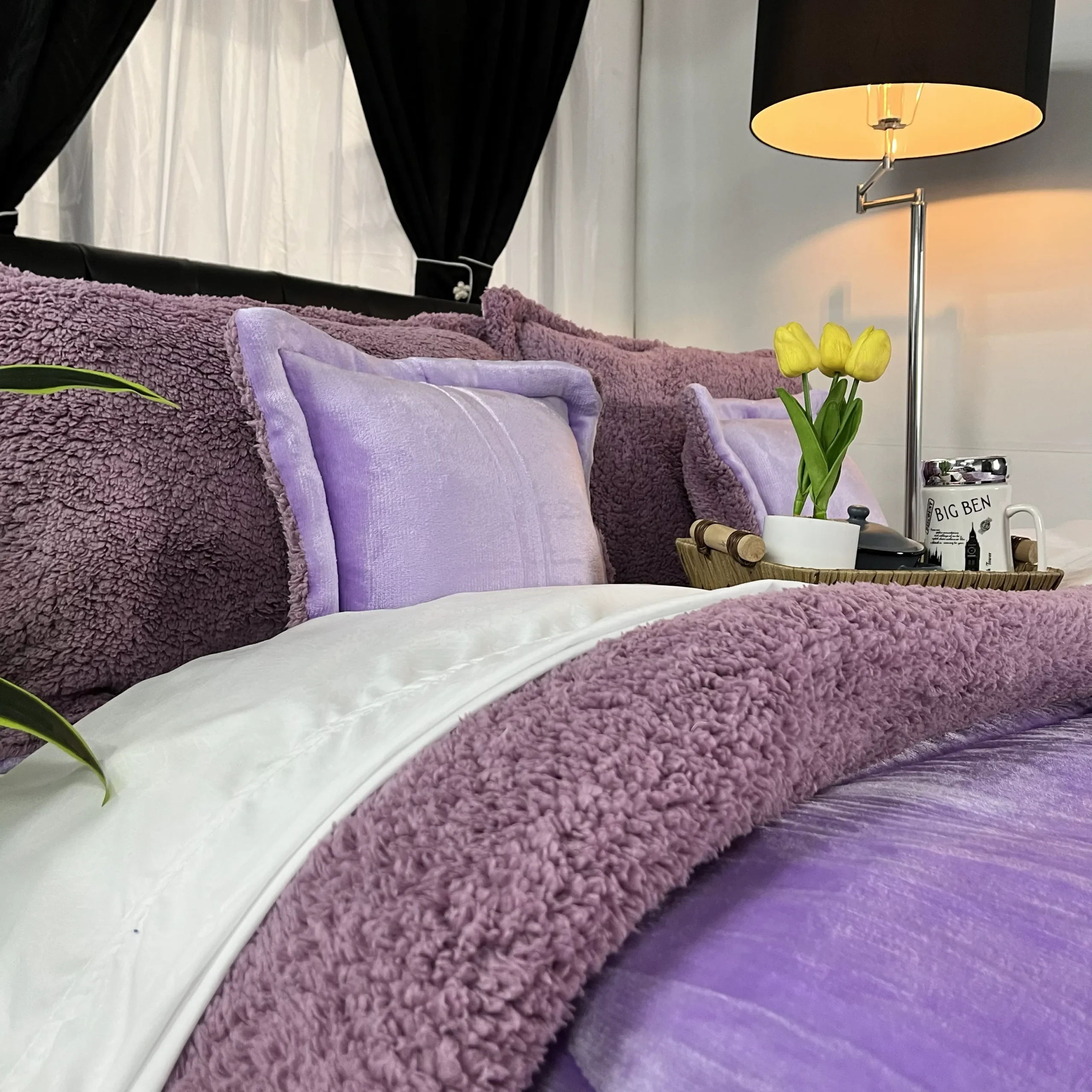 Edredón Berlín piel de durazno con ovejero, edredón térmico suave y abrigado para cama.